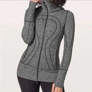 Lululemon Women’s In Stride Jacket | Color:  Heathered Slate Gray | PRELOVED🩶🖤